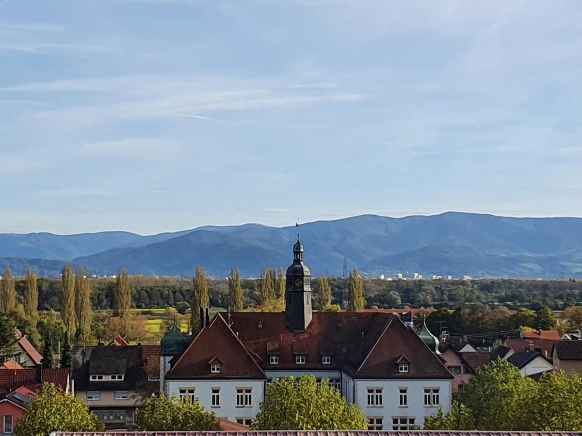FeWo Lay Boetzingen Exterior foto